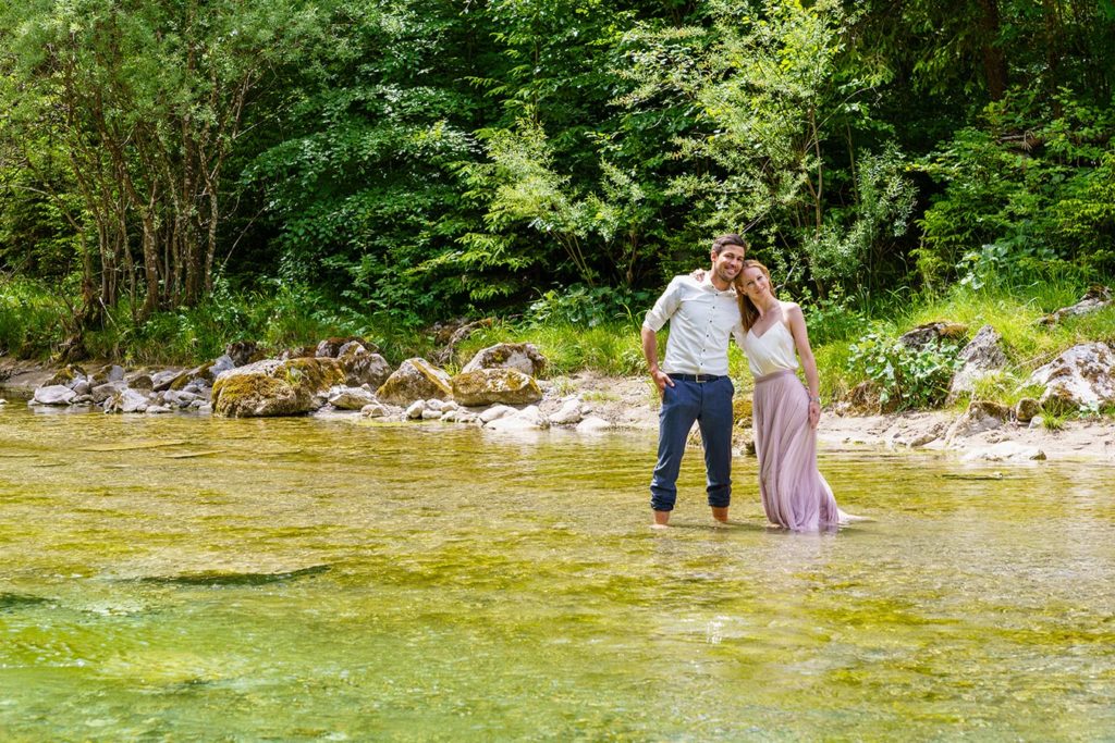 Tegernsee Rolf Kaul after-wedding-shooting Hochzeitsfotograf im Bach