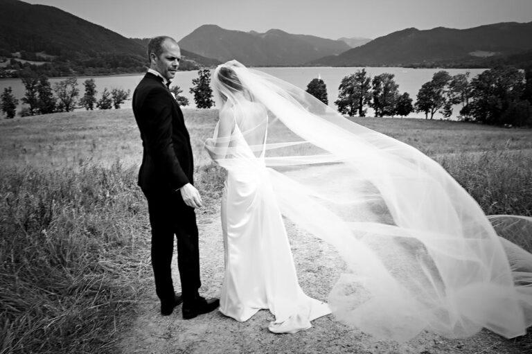 Brautpaar, sw, Schleier, Gut Kaltenbrunn, Tegernsee