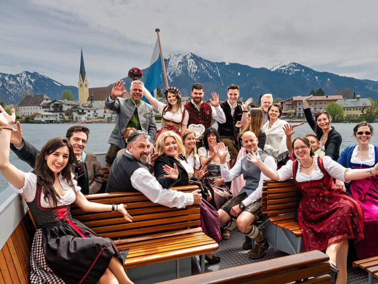 Gruppenfoto-Hochzeit